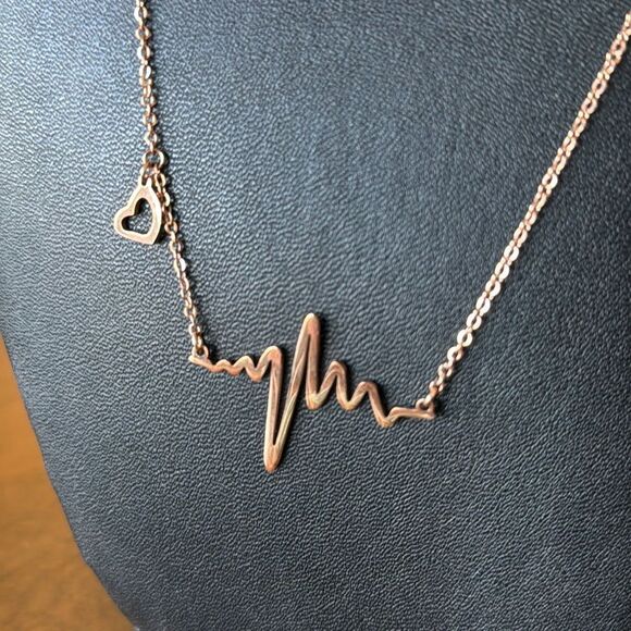 ELBUVF necklace - Picture 3 of 6